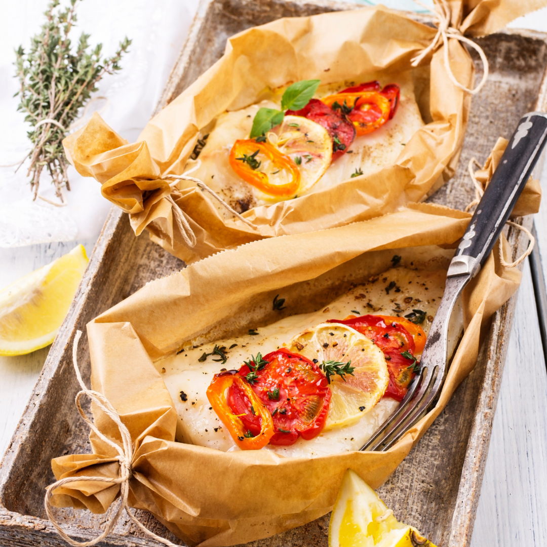 Bacalhau c/ Cebola, Tomate Seco,  Batatas Assadas &amp; Ovo Cozido